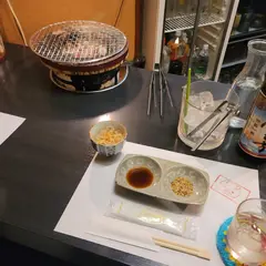 七輪炭焼きとんちん館