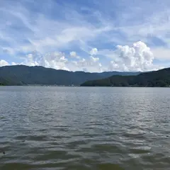 三方湖