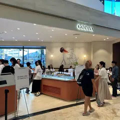 GODIVA Bakery Connect Hyundai