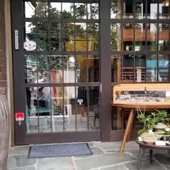 北鎌倉アンティークモール