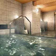 アパホテル〈埼玉東松山駅前〉