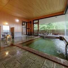 聴泉閣かめや