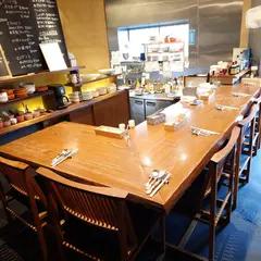 bistro BOND
