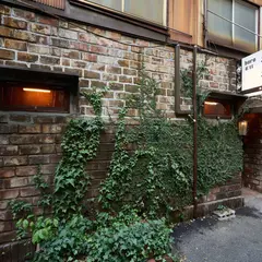 喫茶トお酒 襤褸 ボロ