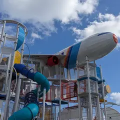 宇部市インクルーシブ遊具広場