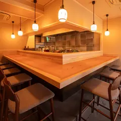 新富町 丸安