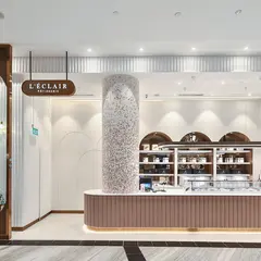 L’éclair Pâtisserie (Jewel)