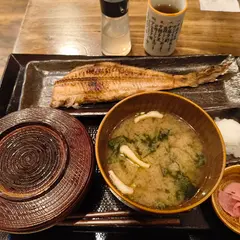 炭火焼干物定食 しんぱち食堂 西神中央店