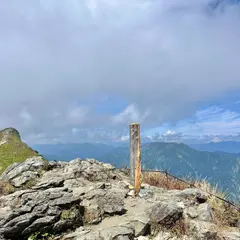 薬師岳(トマの耳)