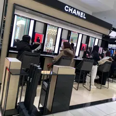 CHANEL FRAGRANCE & BEAUTY