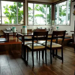 レストランビッグ