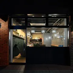 bistro 3