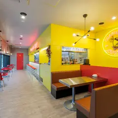 CHAMPION'S CURRY DINER（チャンカレダイナー）