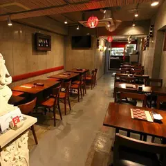 ガネーシャ ダイニング