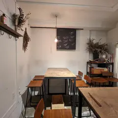 ハヤシ料理店