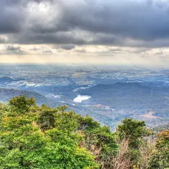 弥勒山