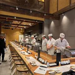 寿司 割烹 天満鮨 駅前店