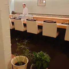 鮨 山ぐち