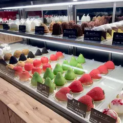 暁（あかつき）パティスリーフルタ