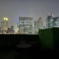 Jinjiang Metropolo Classiq Hotel, Off Bund