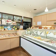 エピナール洋菓子店