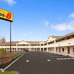 スーパー８ バイ ウィンダム ローウェイ - ニューアーク