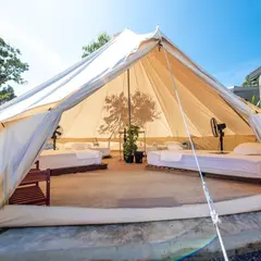 Roost Glamping
