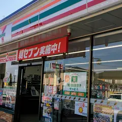 セブン-イレブン 湯河原宮上店