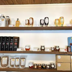 汐汲坂のクレープ屋さん桜木町店