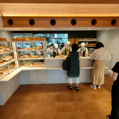 Farm to Me Bakery & Shop