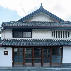 篠山城下町ゲストハウスquolo