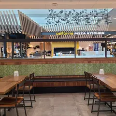 California Pizza Kitchen