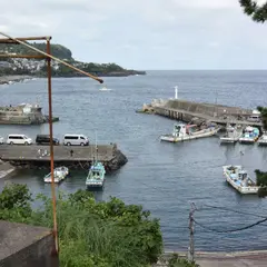 富戸港