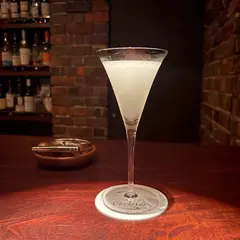 Bar スリジエ