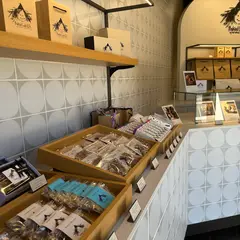 Baked Lab. by Fat Witch New York