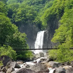 苗名滝
