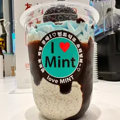 チョコミント専門店 love MINT アイラブミント なんば店