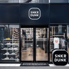 SNKRDUNK FLAGSHIP STORE（スニダンフラッグシップストア）
