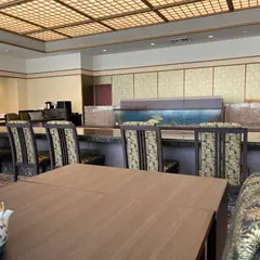生簀割烹 海幸