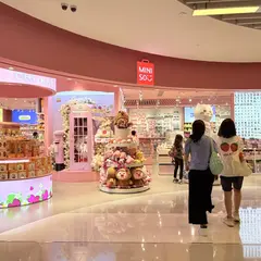 Miniso (isquare)