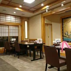 寿司と手打ちそば 館乃 川本総本店