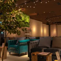シーシャ カフェ＆バー C.STAND シースタンド 名古屋栄店