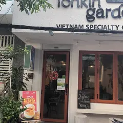 Tonkin Garden Egg Coffee & Eatery [Cafe & Croissant]