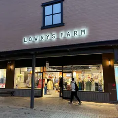 ローリーズファームアウトレット御殿場