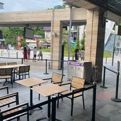 The Coffee Bean & Tea Leaf