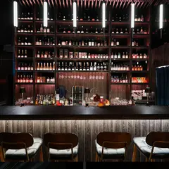 青羽青山 bar & bistro