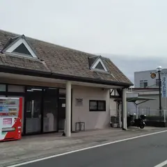 クワムラハム直売所