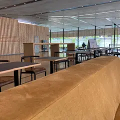 THE CITY BAKERY 高槻城公園