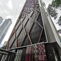 Scarletz Suites KLCC by HomeBrickz
