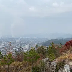 雄鷹台山